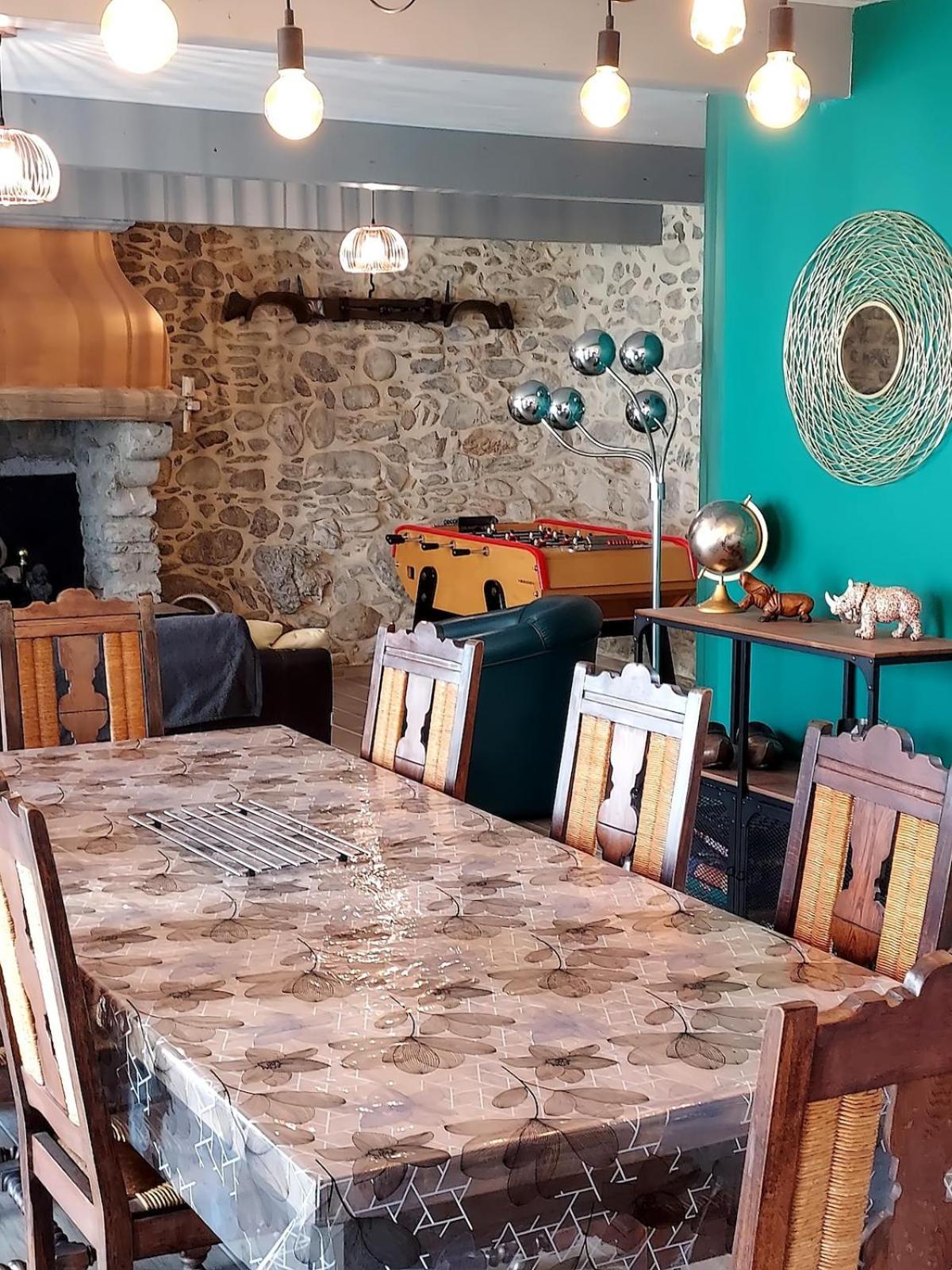 Maison De Village Au Pied Des Pyrenees Marignac  Buitenkant foto