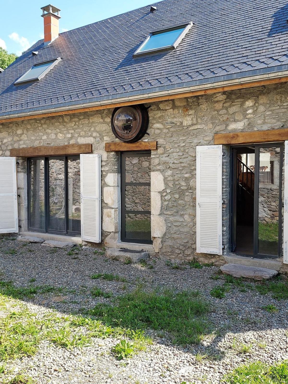 Maison De Village Au Pied Des Pyrenees Marignac  Buitenkant foto